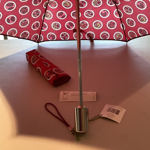 Vera Bradley Umbrella with case.  NWT - Picture 4 of 5